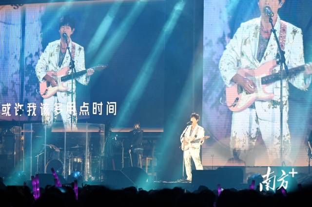 黃品源“品味”巡回音樂會在連州開唱。黃瀅 攝